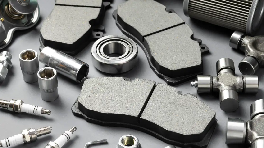 Acabados superficiales para piezas de precisión: rodamiento, crucetas, bujías y componentes automotrices metálicos